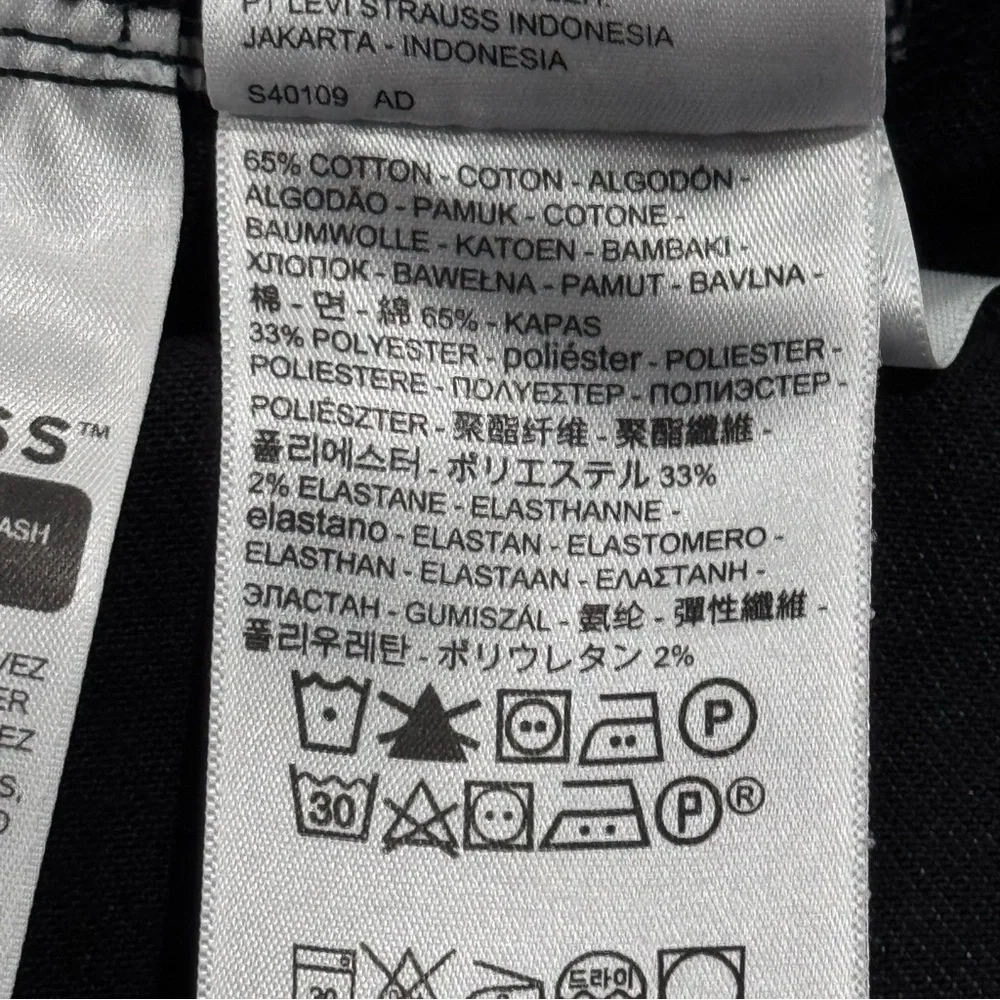 Levi’s Mens Washed Black Denim Trucker Jacket in Size XXL - Picture 5 of 7